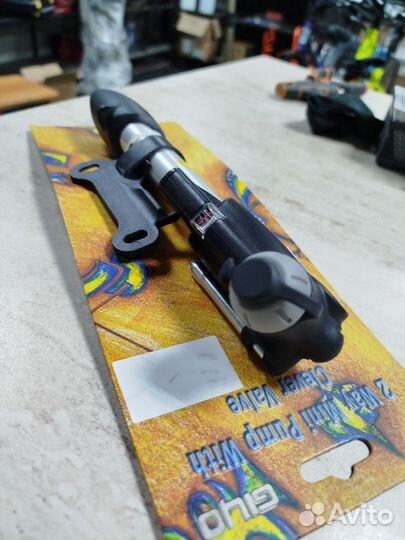 Насос ручно с манометром giyo