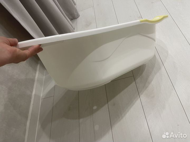 Ванночка для купания с подставкой