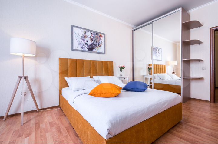 2-к. квартира, 80 м², 1/16 эт.