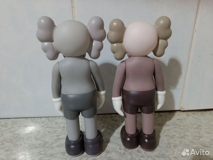 Игрушка кавс 20см, Kaws companion