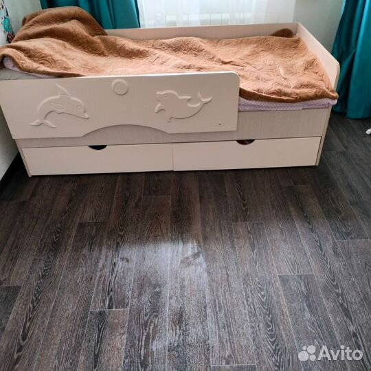 Детская кровать от 3 лет с бортиками