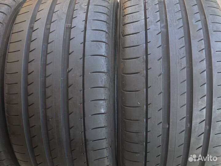 Yokohama Advan Sport V105 255/40 R17 98Y