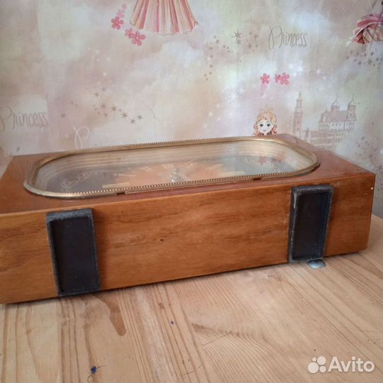 Часы настольные СССР
