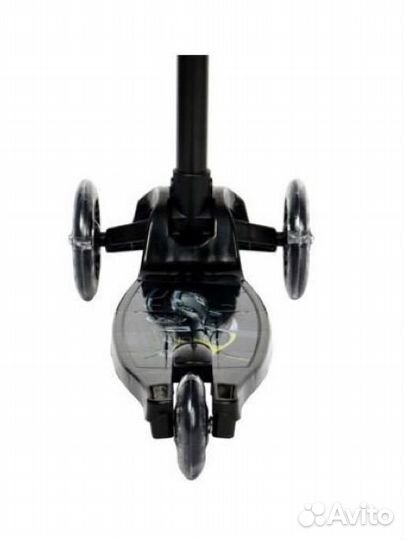 Самокат детский трехколесный новый