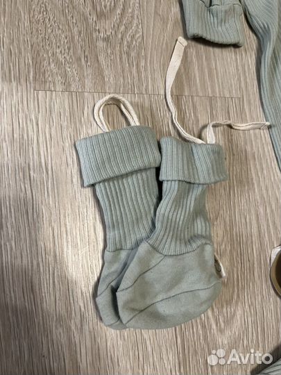 Рыбка для сна, пинетки и шапочка Awww