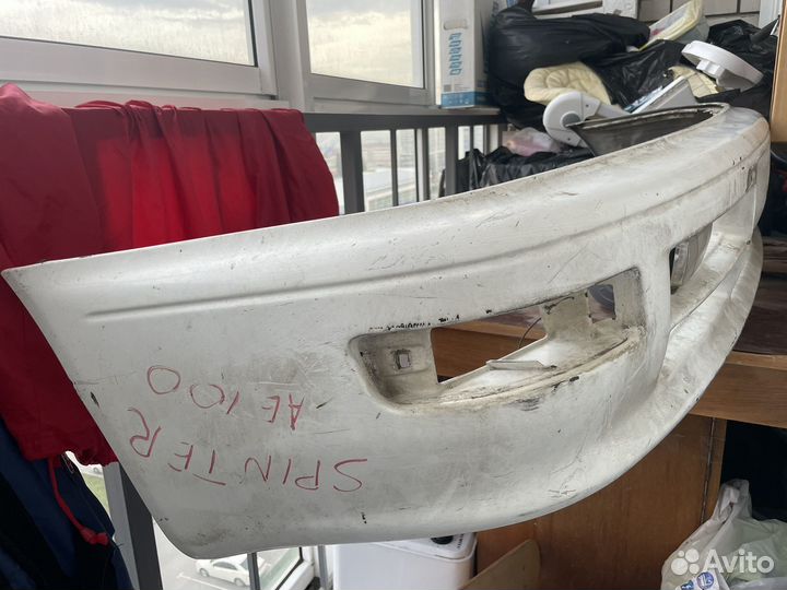 Продам бампер Toyota Sprinter AE100