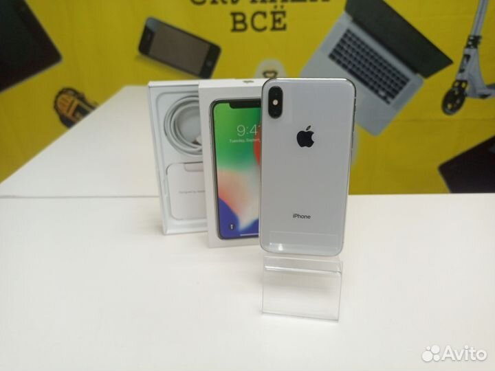 iPhone X, 256 ГБ