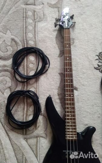 Басс гитара 4 струны