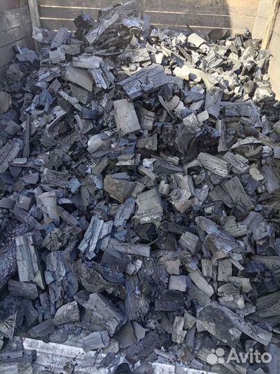 Уголь древесный в мешках