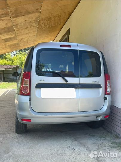 LADA Largus 1.6 МТ, 2013, битый, 135 579 км