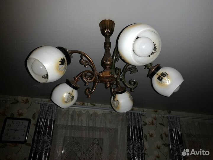 Люстра потолочная