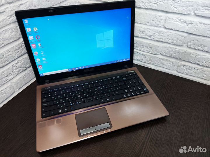 Ноутбук Asus Core i3/озу 6гб/GT 520mx/SSD