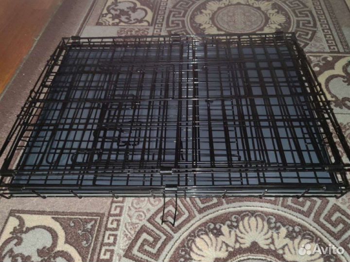 Клетка номер 3 с металлическим поддоном в наличии