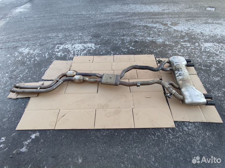 BMW M2 F87 Competition, Выхлопная трасса