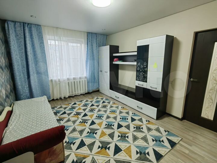 1-к. квартира, 32 м², 9/9 эт.