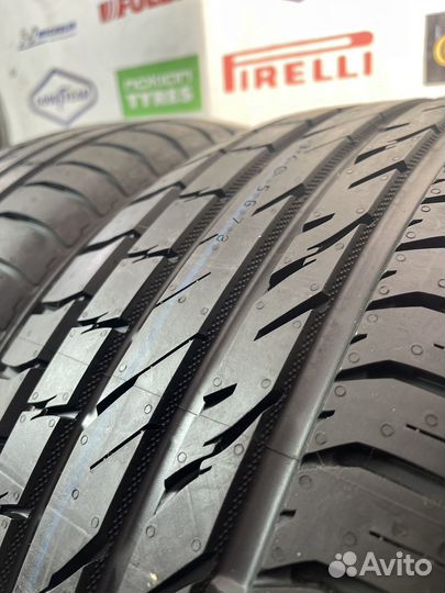 Nokian Tyres zLine 235/60 R16 104V