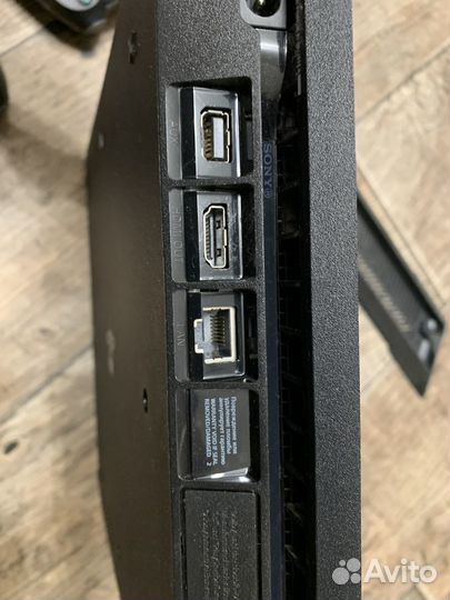 Продам ps4 slim 1tb