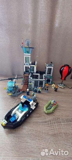 Lego City тюремный остров 60130