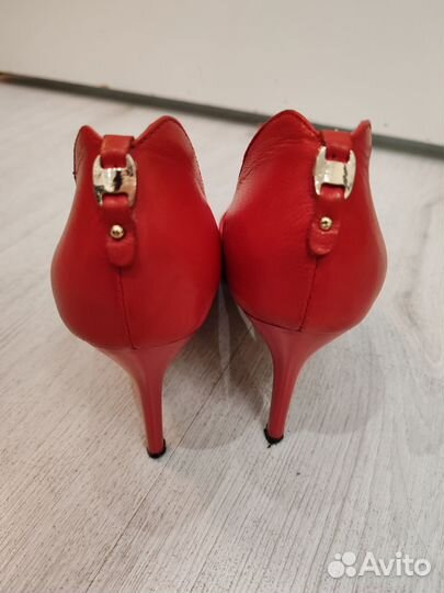 Туфли женские