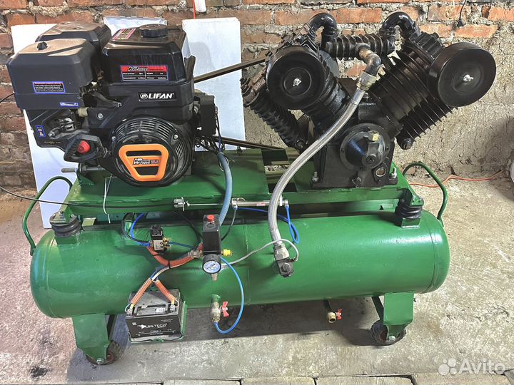Компрессор воздушный 1500 литров