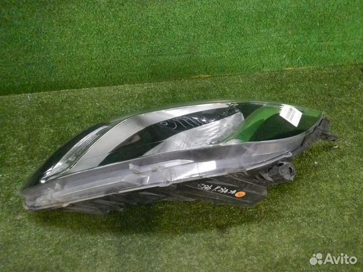 Фара левая Kia Rio