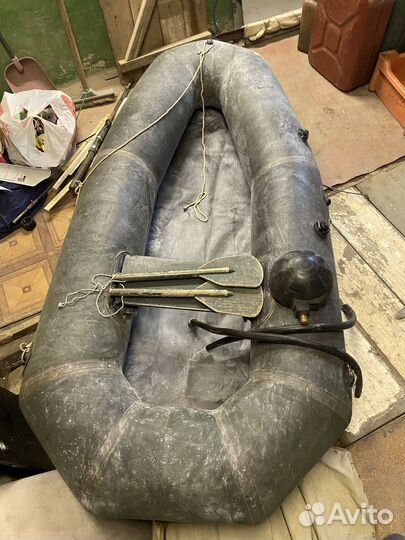 Лодка надувная одноместная