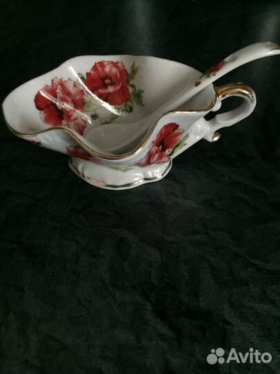 Соусник фарфор