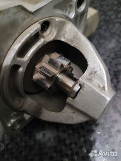 Стартер Mazda 3 (BK) M000T91381