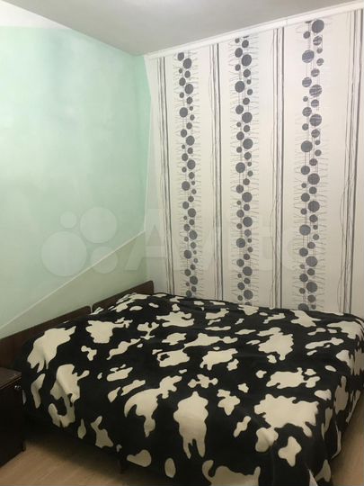 Комната 20 м² в 3-к., 1/2 эт.