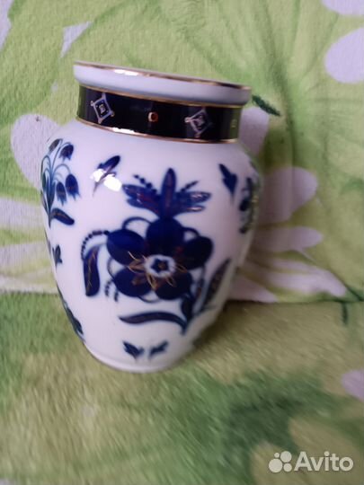 Ваза фарфор лфз