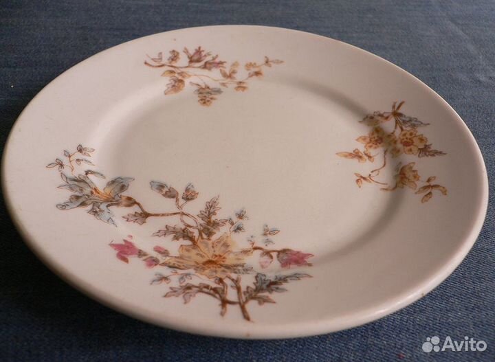 Тарелка Кузнецов