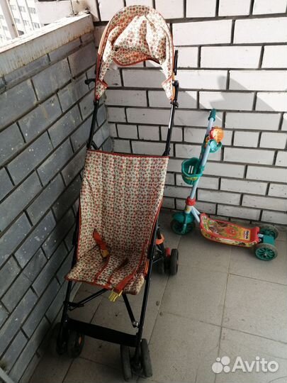 Прогулочная коляска трость