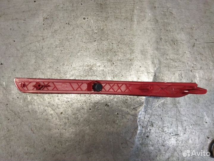 Отражатель в бампер катафот задний левый Kia Rio