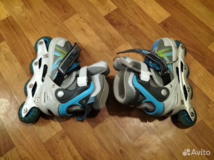 Роликовые коньки