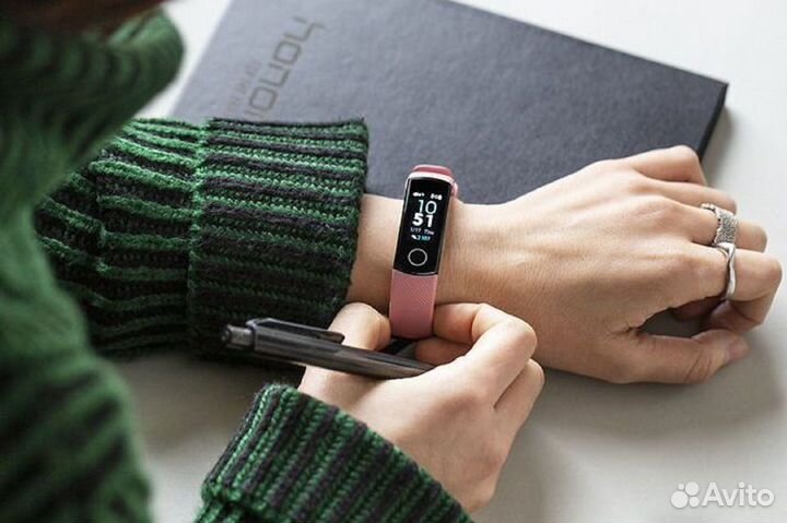 Фитнес-трекер Huawei Honor Band 4 Pink