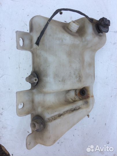 Бачок стеклоомывателя BMW E39