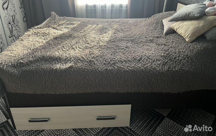 Коляска, кровать