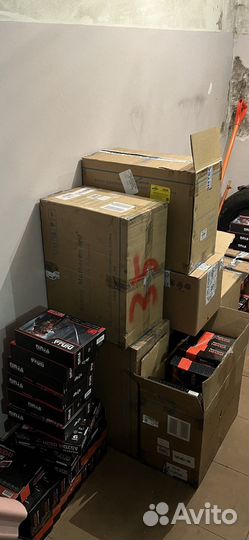 Коробки от комплектующих