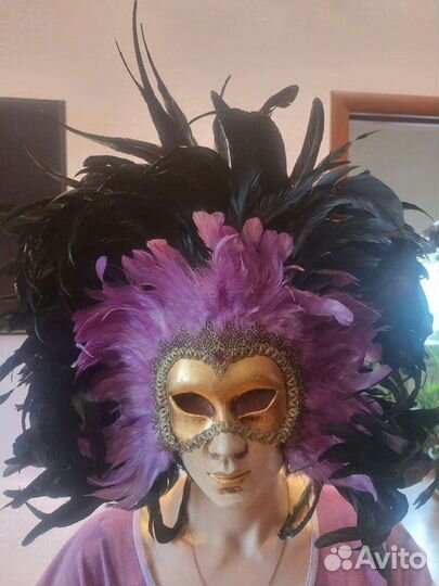 Карнавальная венецианская маска