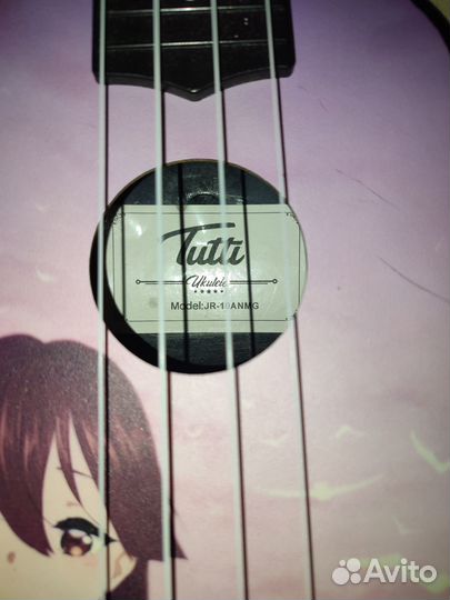 Продам укулеле