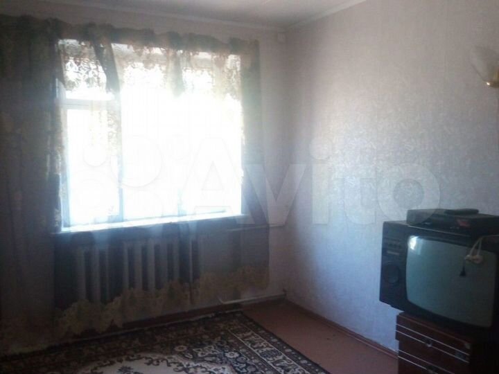 3-к. квартира, 55 м², 1/2 эт.