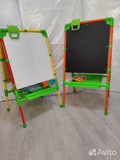Мольберт детский двухсторонний новый