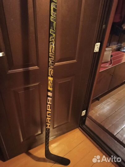 Клюшка хоккейная