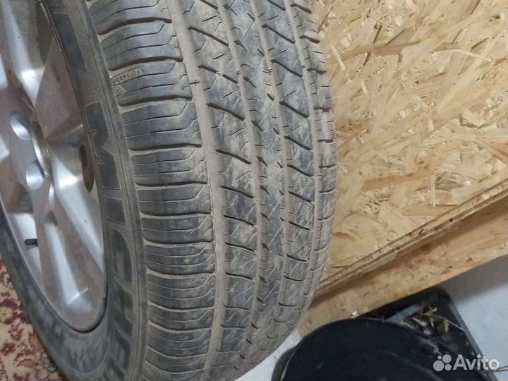 Michelin Energy LX4 225/65 R17