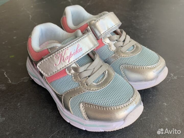 Кроссовки для девочки 26