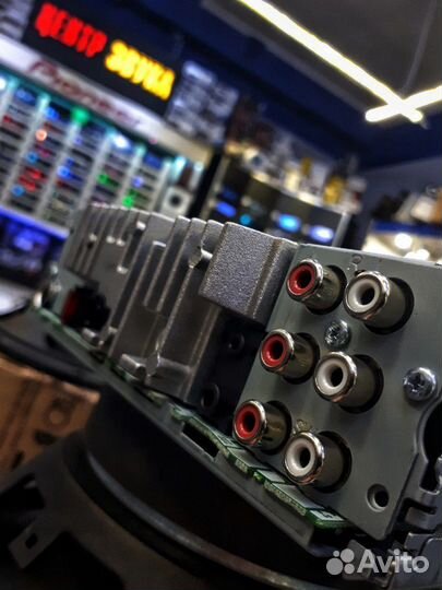 Автомагнитол Pioneer MVH S520BT