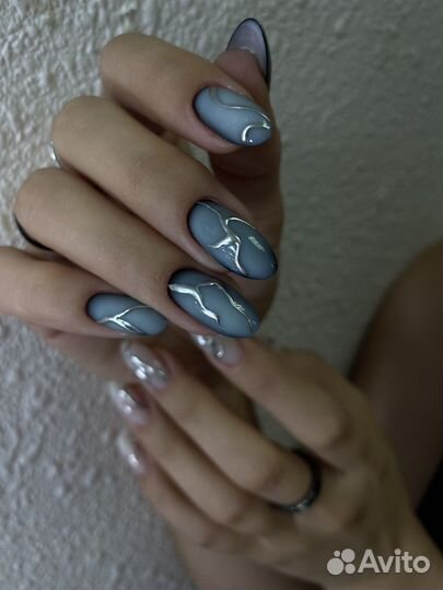 Маникюр педикюр