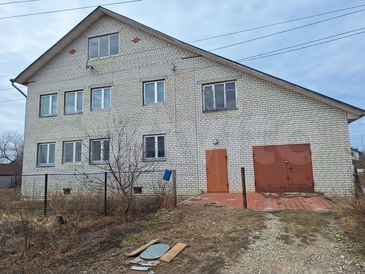 Дом 255 м² на участке 15 сот.
