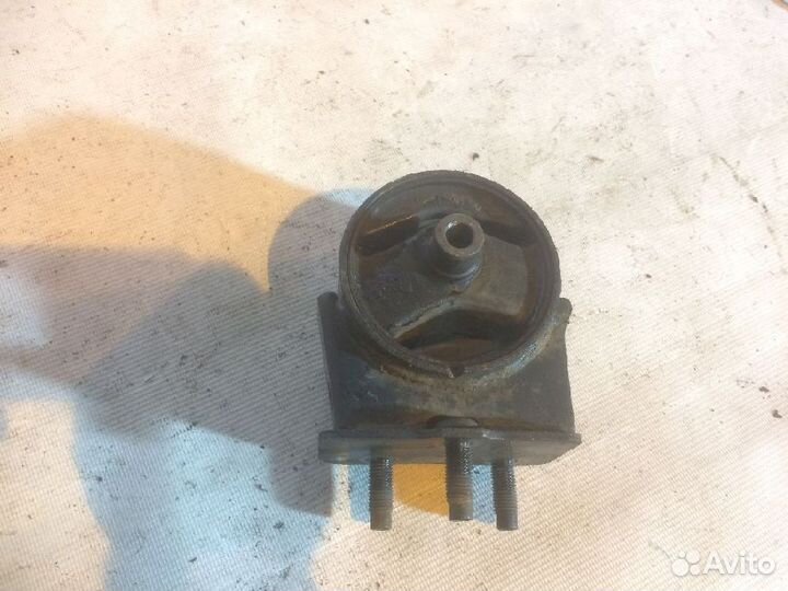 Опора двигателя (подушка двс) задняя 113205V100 Ni