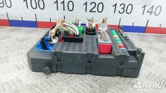 Блок комфорта citroen C4 1 (LBE18M301)